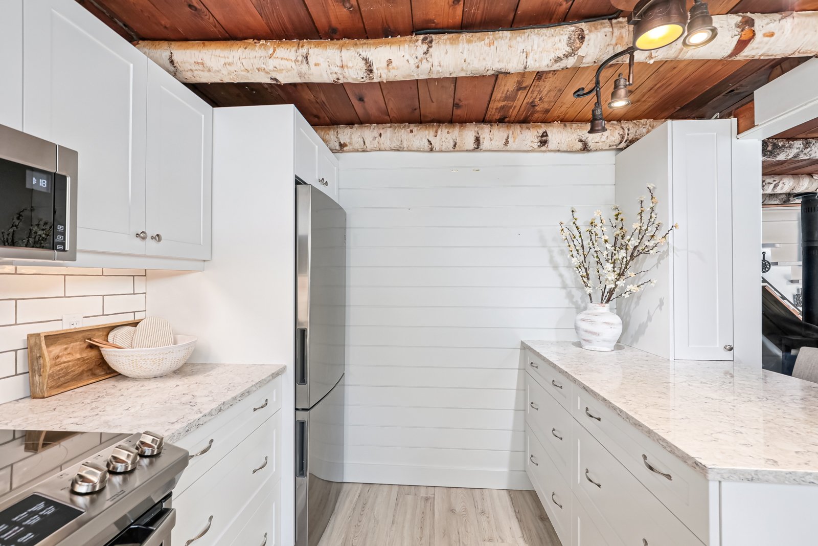 114-vandolders-kitchen-and-bath-may-2023-14950-WEB