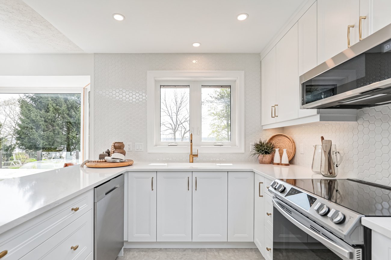 102-vandolders-kitchen-and-bath-may-2023-14935-WEB